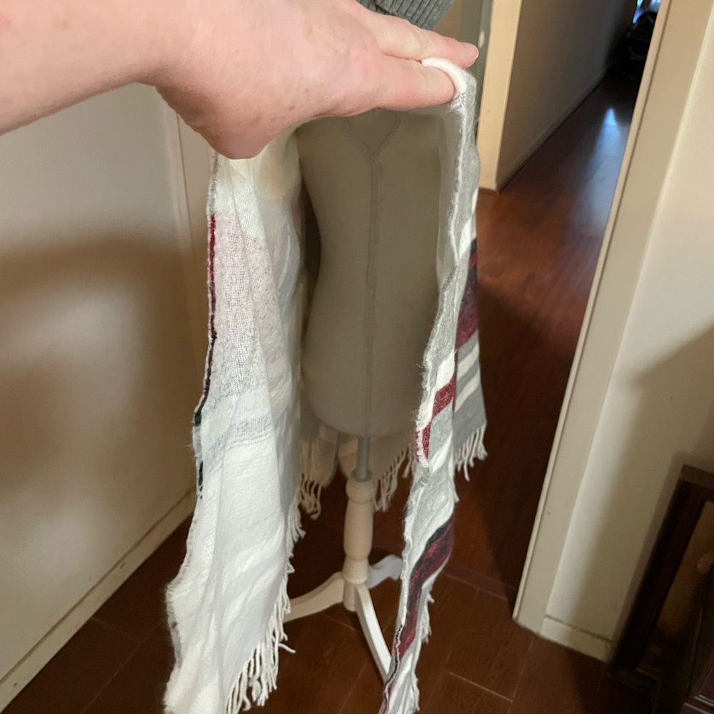 Vince Camuto striped turtleneck fringe poncho knit gray One Size OSFM gray red - Picture 6 of 14